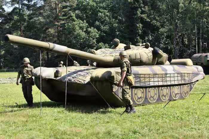 南沙部队充气坦克